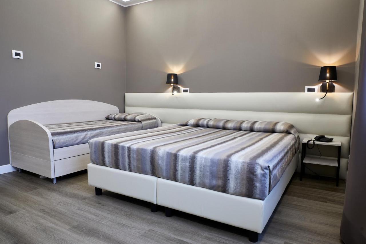 La Perla Otel Camerano Dış mekan fotoğraf