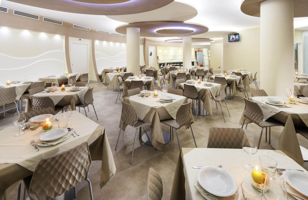 La Perla Otel Camerano Dış mekan fotoğraf